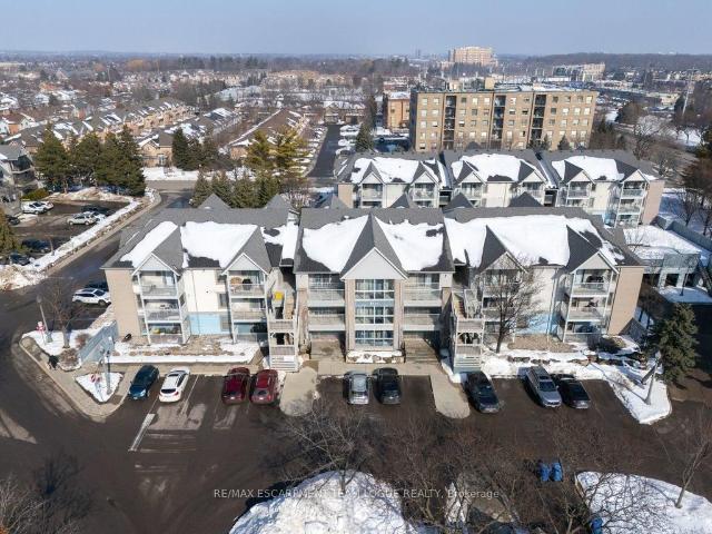 Condo for sale in Burlington, Golden Horseshoe