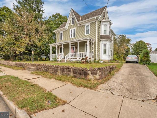 House for sale in Elmer, New Jersey