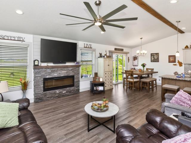 House for sale in Altoona, Iowa