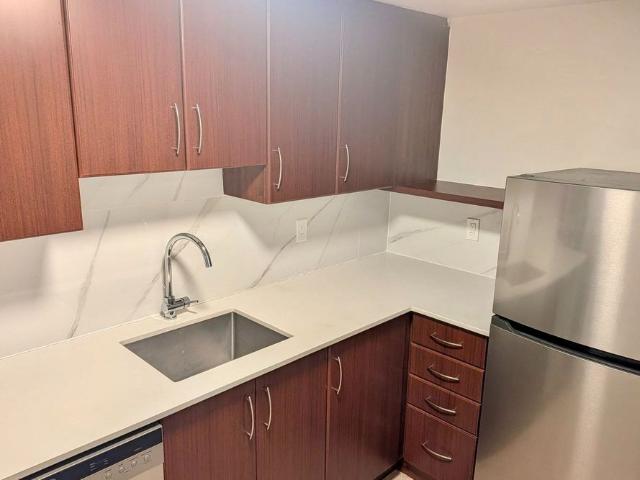House for rent in Somerset, Ottawa