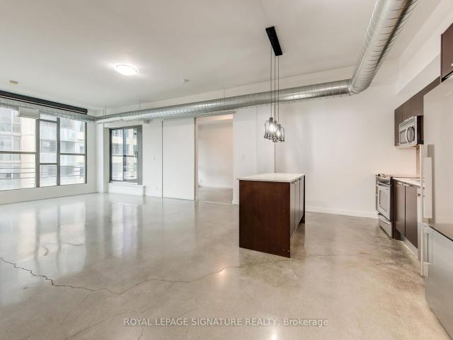 Condo for sale in Woburn, Ontario