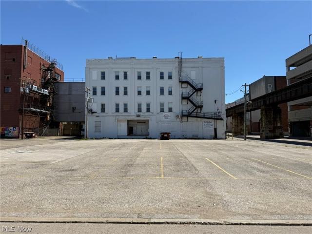 Commercial for sale in Parkersburg, West Virginia