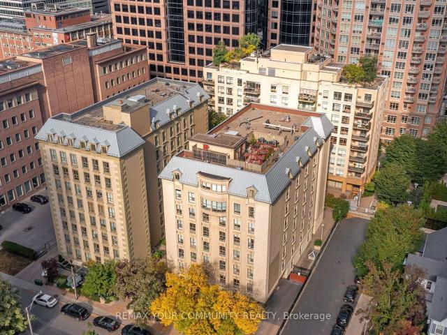 Condo for sale in Woburn, Ontario