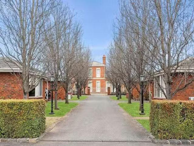 Apartment for rent in Geelong, Victoria