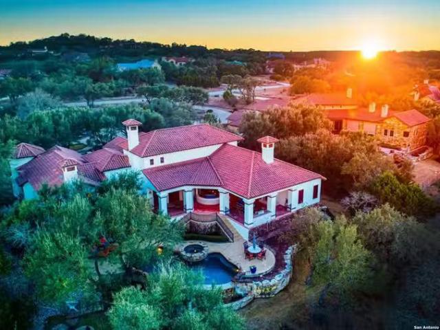 House for sale in Fredericksburg