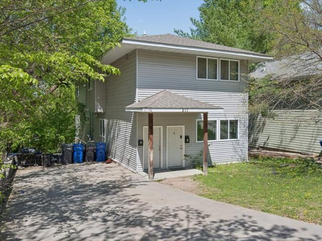 House for sale in West Side, Ramsey