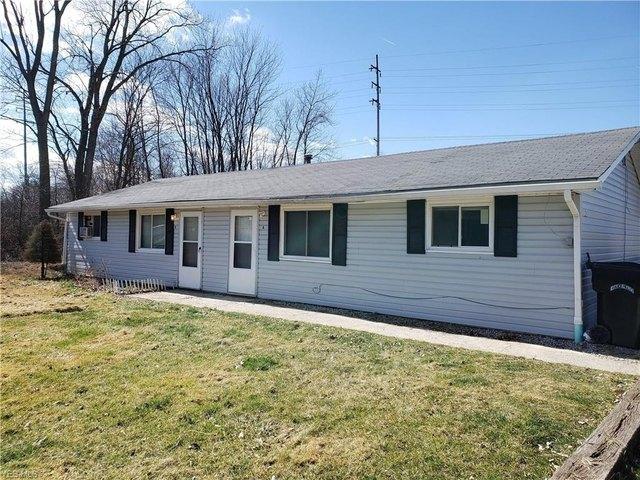 House for sale in Elyria, Ohio