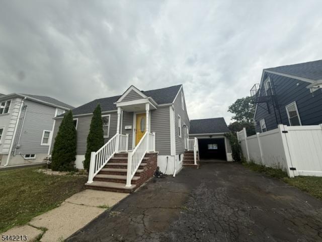 House for sale in Linden, New Jersey