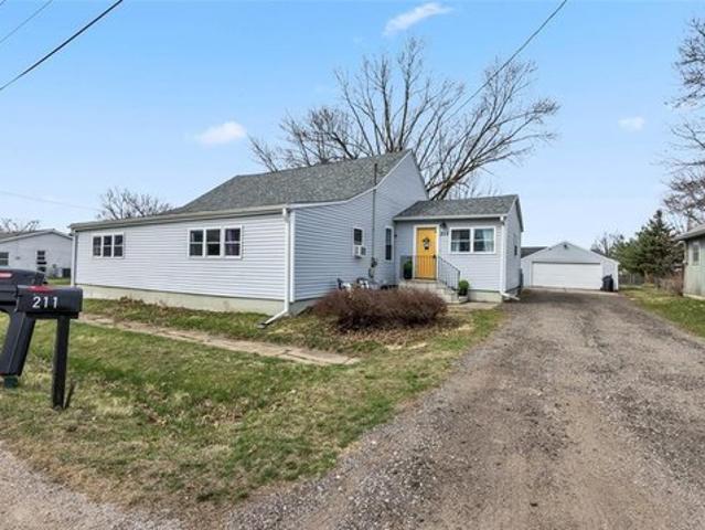 House for sale in Urbana, Iowa