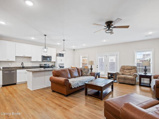 House for sale in Shepherdsville, Kentucky