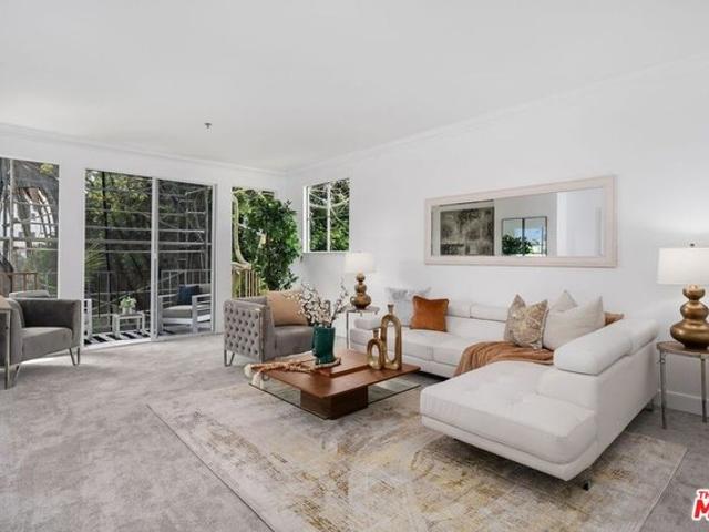 Condo for sale in Santa Monica, California