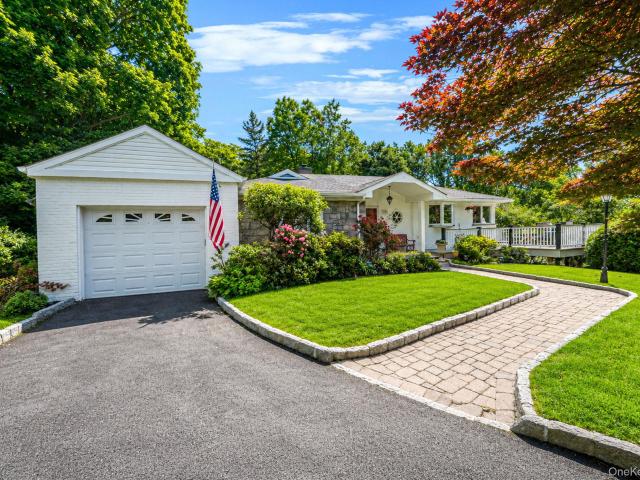 House for sale in Glenwood, New York