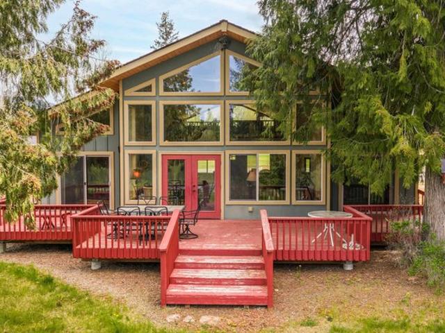 House for sale in Ione, Washington