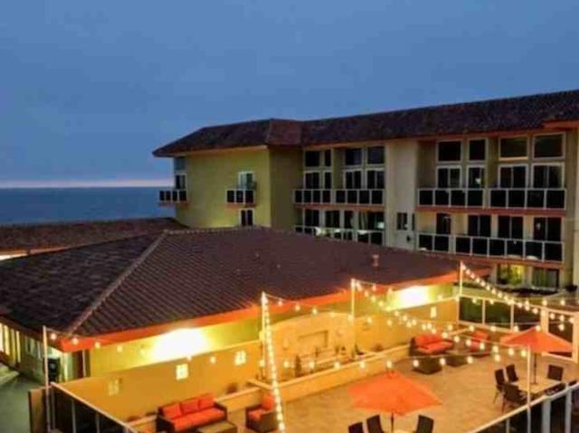 Apartment for rent in Redondo Beach, California