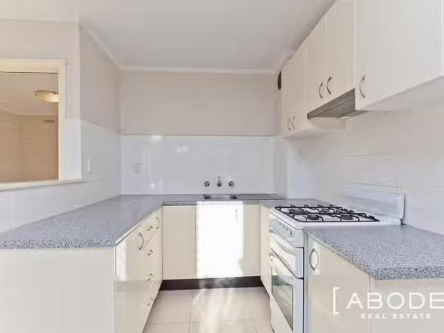 Apartment for rent in Jolimont