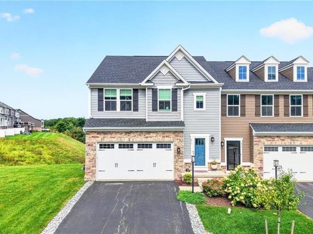 Townhouse for sale in Sewickley, Pennsylvania