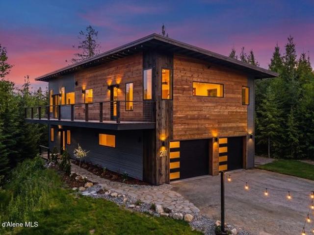 House for sale in Sandpoint, Idaho