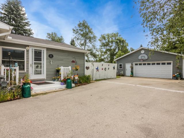 House for sale in Kalkaska