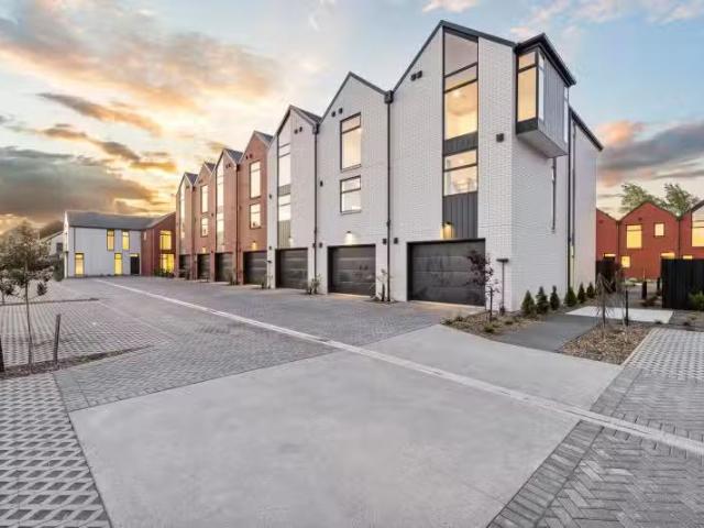 House for sale in Saint Albans, Canterbury