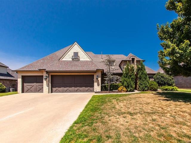 House for sale in Jenks, Oklahoma