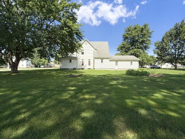 House for sale in Woodhull, Illinois