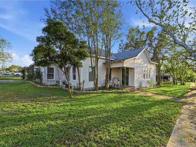 House for sale in Nixon, Gonzales County