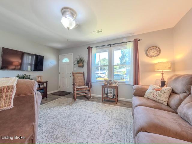 House for sale in Hardinsburg, Kentucky