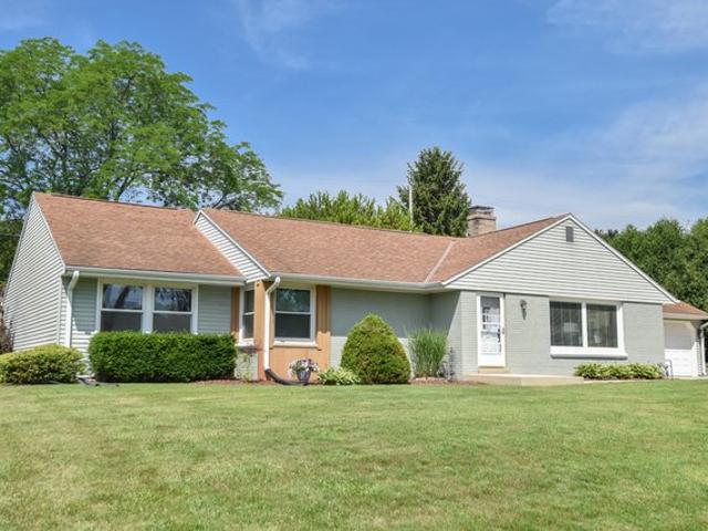 House for sale in Thiensville, Wisconsin