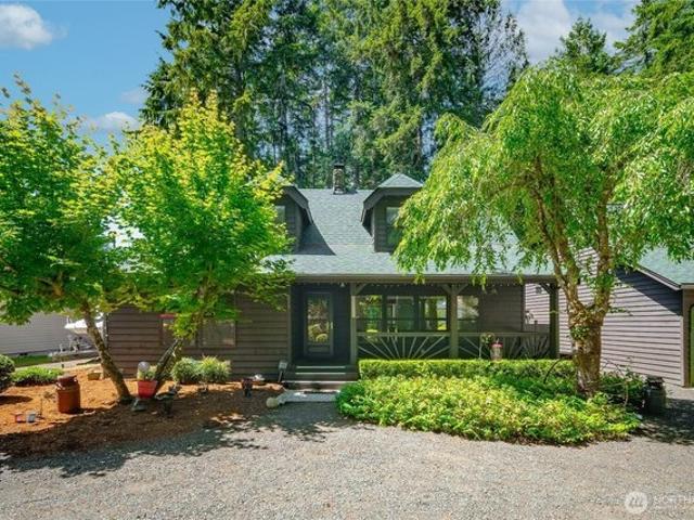 House for sale in Shelton, Washington