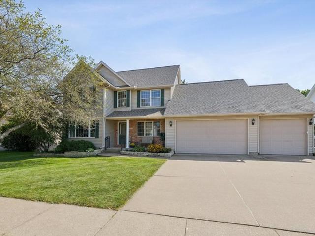 House for sale in Blue Grass, Iowa