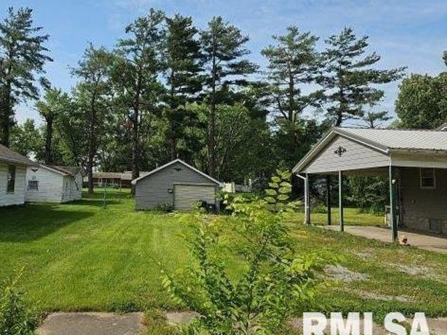 House for sale in Galatia, Illinois