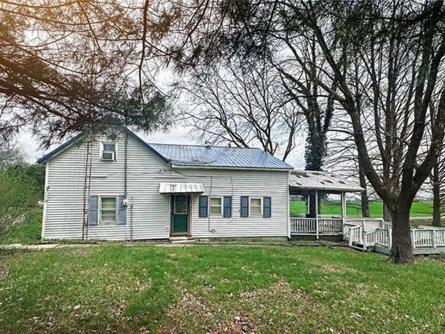 House for sale in Willow Hill, Illinois