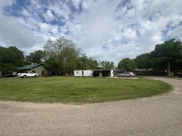 House for sale in Henderson, Texas