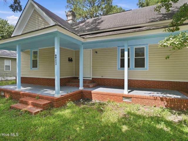House for sale in Mount Olive, North Carolina