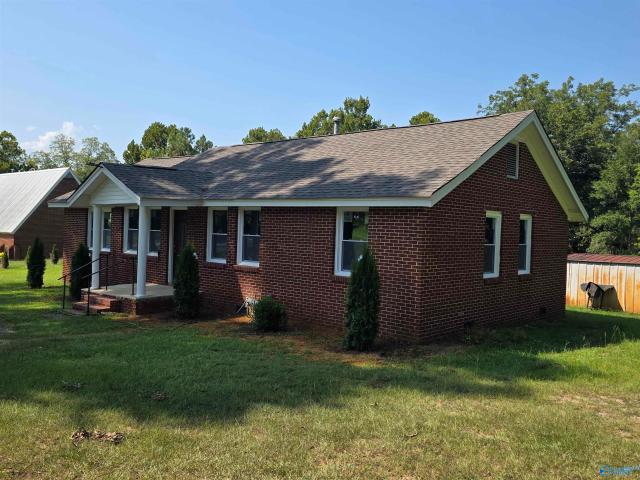 House for sale in Somerville, Alabama