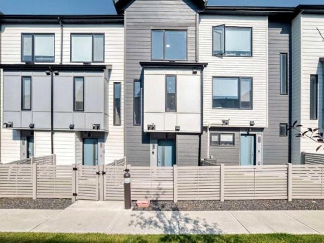 Townhouse for sale in Evanston, Calgary