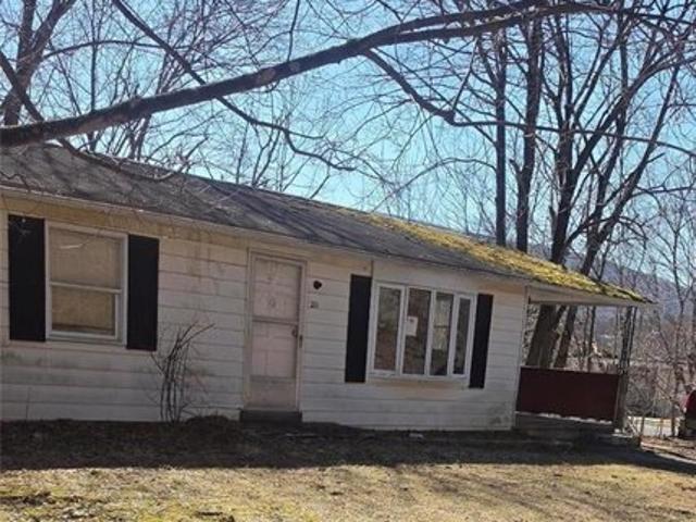 House for sale in Carbon, Pennsylvania