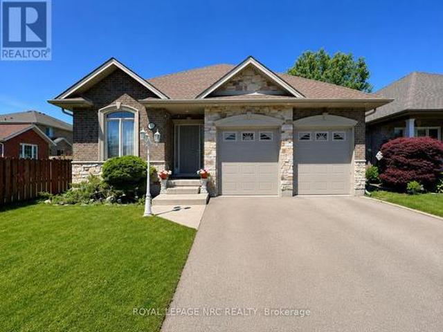 House for sale in Niagara, Ontario