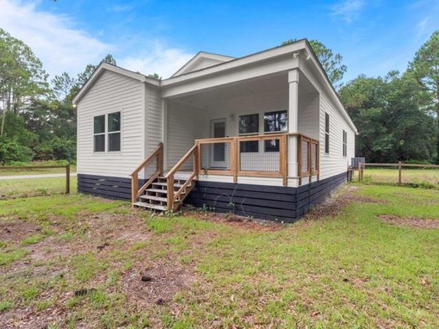 House for sale in Carrabelle, Florida