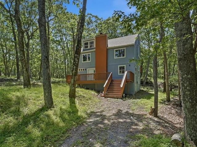 House for sale in Lehman, Pennsylvania