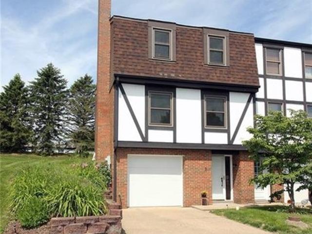 Townhouse for sale in Canonsburg, Pennsylvania
