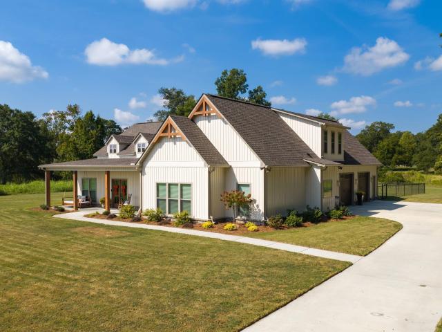 House for sale in Ashville, Alabama