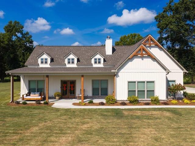 House for sale in Ashville, Alabama