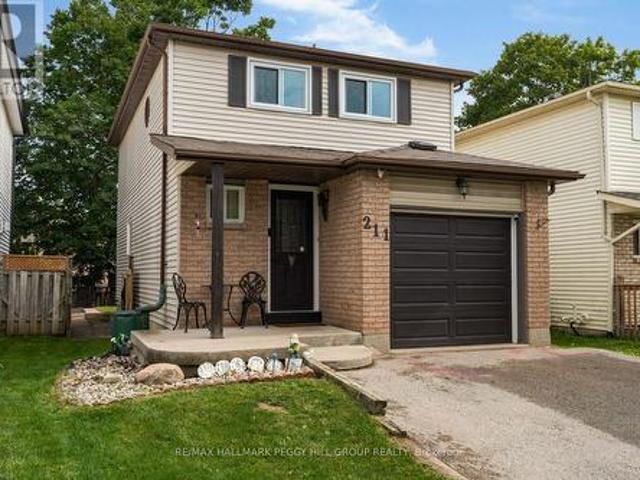 House for sale in Barrie, Central Ontario