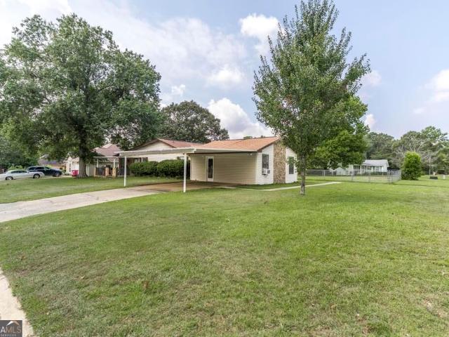 House for sale in Centerville, Georgia