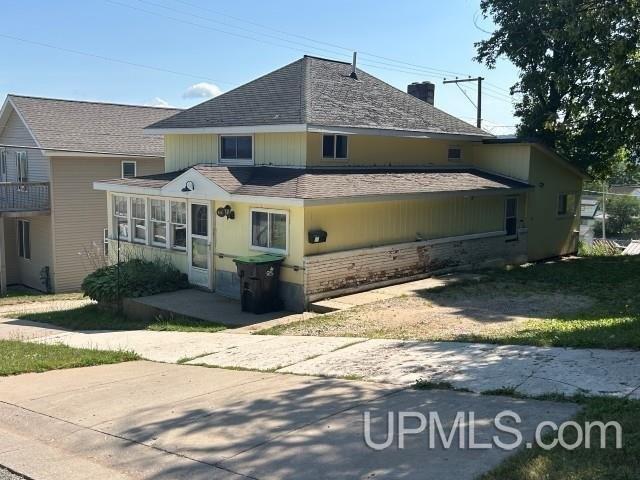 House for sale in Munising, Alger County