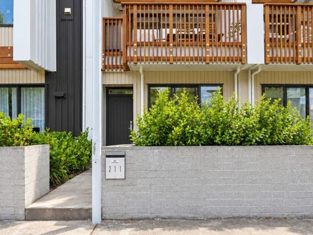 Apartment for rent in Waitākere, Waitākere Ranges