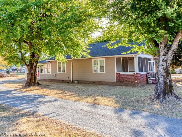 House for sale in Ark
