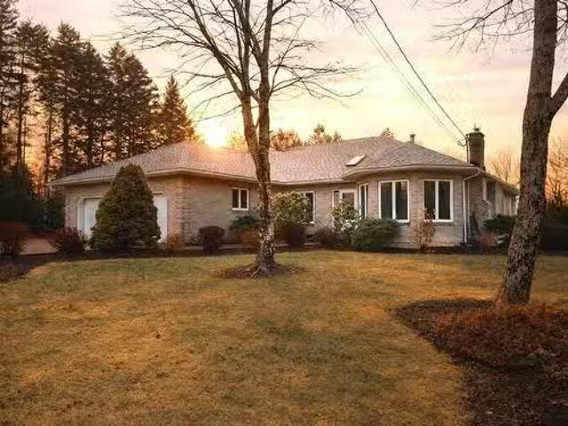 House for sale in Hammond's Plains, Nova Scotia