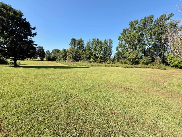 House for sale in Columbia, Adair County